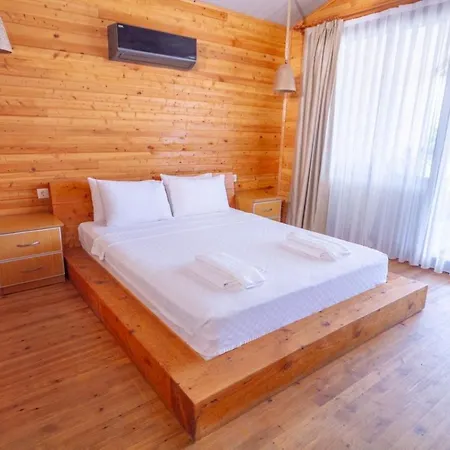 222 Bed & Breakfast