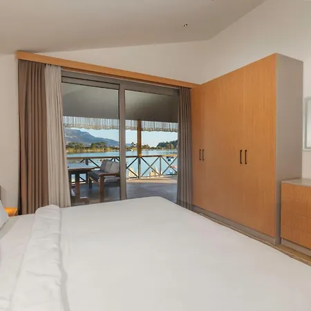 222 Hotel